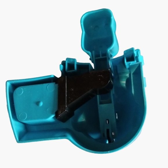 Hungry Hungry Hippos Game Replacement Parts Blue Hippo Sweetie Potamus - Picture 2 of 3